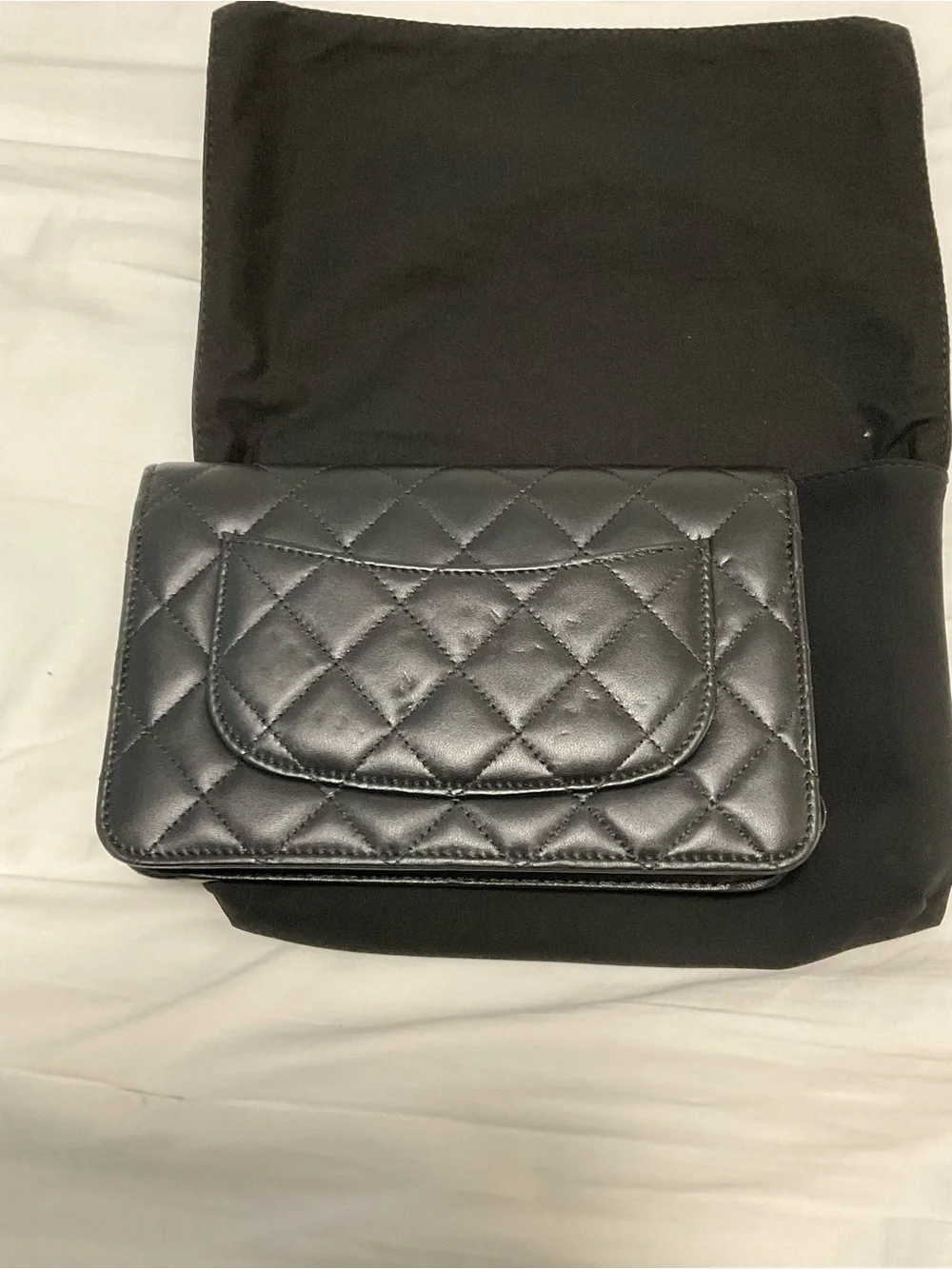 CHANEL wallet chain
